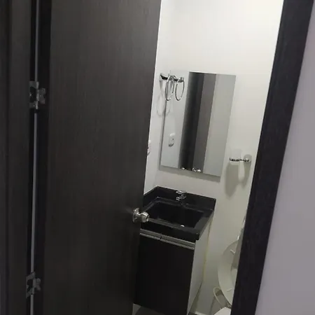 Hermoso Apartamento Con Aire Acondicionado Cerca Al Hospital De Neiva Neiva  Exterior photo