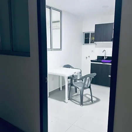 Hermoso Apartamento Con Aire Acondicionado Cerca Al Hospital De Neiva Neiva  Exterior photo